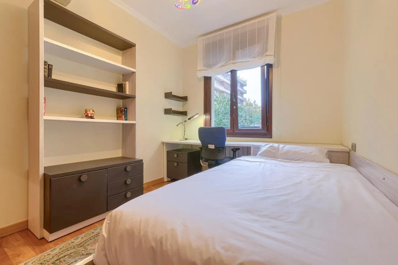 Encanto Y Confort En Calle Epalza - Tu Familia En El Corazon De Bilbao 0*,  İspanya